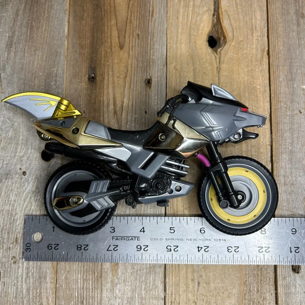 2001 Bandai Power Rangers Lunar Wolf Savage Cycle Motorcycle